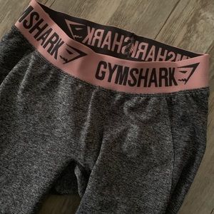 Small grey and pink Gymshark leggings